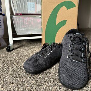 FREET barefoot workout shoes NEW IN BOX